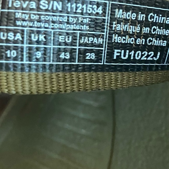 Teva adjustable outdoor sandals men’s size 10 - Picture 6 of 6